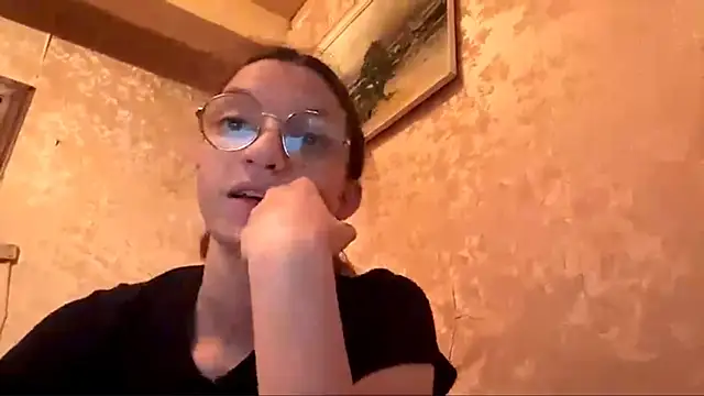 Snapshot of SparkleJebb chatting on 16, 5, 2026 SparkleJebb online show from 16, 5, 2026