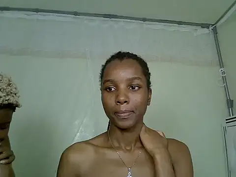 Snapshot of Sexy_vylsa chatting on 30, 5, 2026 Sexy vylsa online show from 30, 5, 2026
