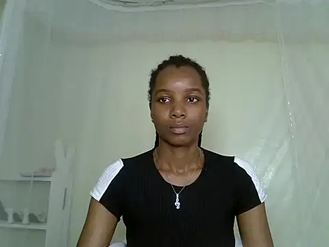 Snapshot of Sexy_vylsa chatting on 13, 6, 2026 Sexy vylsa online show from 13, 6, 2026