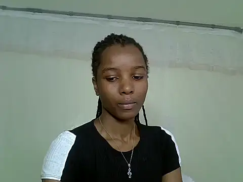 Snapshot of Sexy_vylsa chatting on 25, 6, 2026 Sexy vylsa online show from 25, 6, 2026