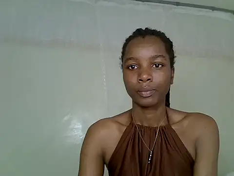 Snapshot of Sexy_vylsa chatting on 4, 7, 2026 Sexy vylsa online show from 4, 7, 2026