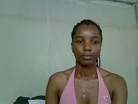 Snapshot of Sexy_vylsa chatting on 17, 5, 2026 Sexy vylsa online show from 17, 5, 2026