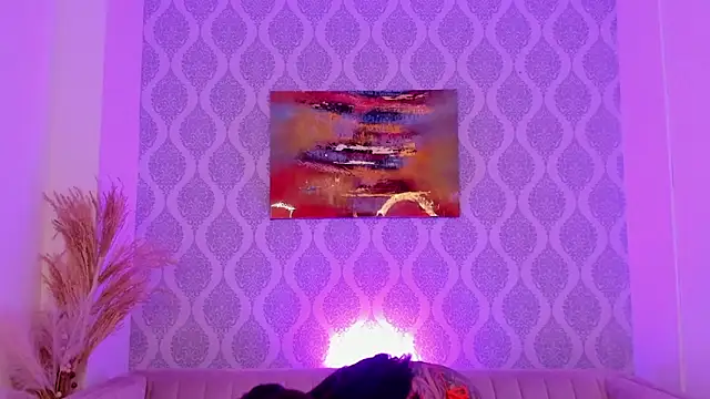 Snapshot of Nikki_Rousmel chatting on 4, 6, 2026 Nikki Rousmel online show from 4, 6, 2026