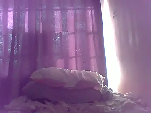 Snapshot of kee_vigin chatting on 15, 6, 2026 kee vigin online show from 15, 6, 2026