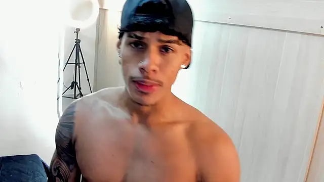 Snapshot of Joao_da_silva19 chatting on 14, 6, 2026 Joao da silva19 online show from 14, 6, 2026