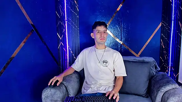 sexy hairy1 online show from 17, 6, 2026