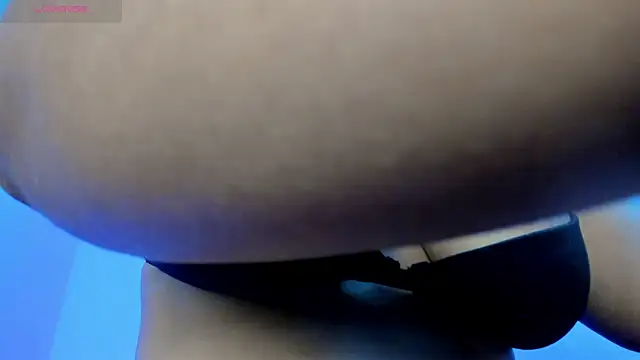 Snapshot of milkqueenboobs chatting on 16, 6, 2026 milkqueenboobs online show from 16, 6, 2026