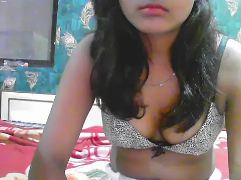 Snapshot of Diana_Penty chatting on 25, 5, 2026 Diana Penty online show from 25, 5, 2026