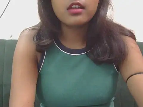 Snapshot of Diana_Penty chatting on 13, 7, 2026 Diana Penty online show from 13, 7, 2026