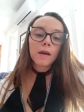 MissDiavoletta online show from 17, 5, 2026