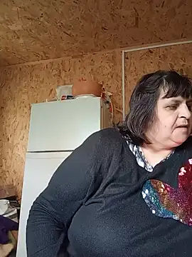 Snapshot of LisichkaOksana chatting on 29, 5, 2026 LisichkaOksana online show from 29, 5, 2026