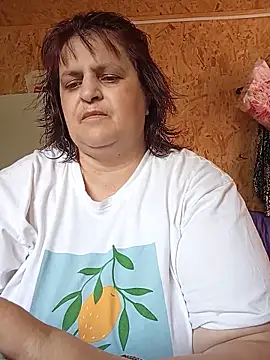 Snapshot of LisichkaOksana chatting on 12, 6, 2026 LisichkaOksana online show from 12, 6, 2026