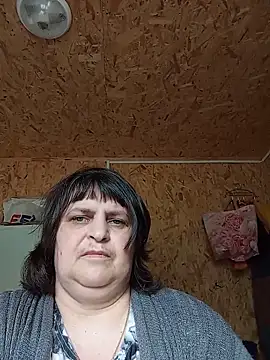 LisichkaOksana online show from 17, 5, 2026