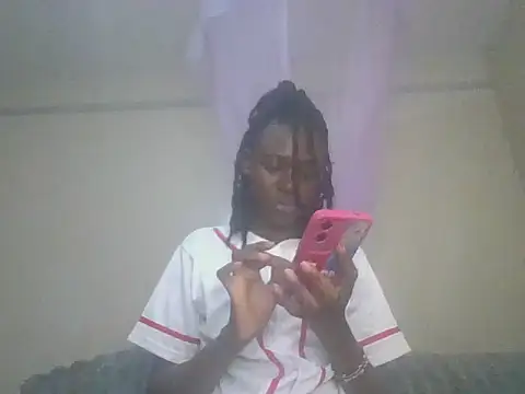 Preetygirlyz online show from 16, 6, 2026