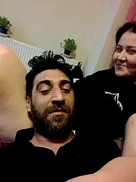 gupsemilf19 online show from 1, 7, 2026