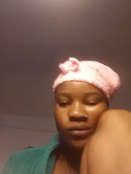 Snapshot of twnkytwinkle chatting on 14, 6, 2026 twnkytwinkle online show from 14, 6, 2026