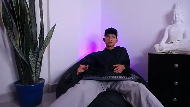 Snapshot of ThiagoFerrer_ chatting on 29, 5, 2026 ThiagoFerrer online show from 29, 5, 2026