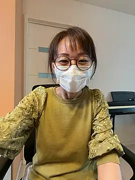 Snapshot of Kaede_00112 chatting on 1, 6, 2026 Kaede 00112 online show from 1, 6, 2026