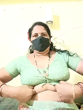 Snapshot of sadhana_telugu chatting on 29, 5, 2026 sadhana telugu online show from 29, 5, 2026