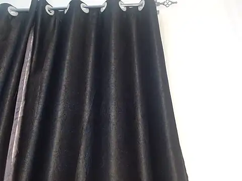 Snapshot of Miss_nightowl chatting on 3, 7, 2026 Miss nightowl online show from 3, 7, 2026