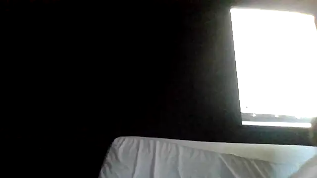 Tallhungcloudyyy online show from 10, 6, 2026