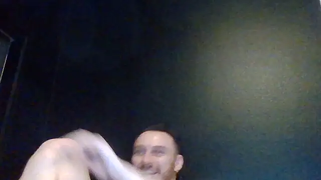 Tallhungcloudyyy online show from 20, 6, 2026
