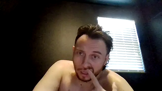 Tallhungcloudyyy online show from 23, 6, 2026