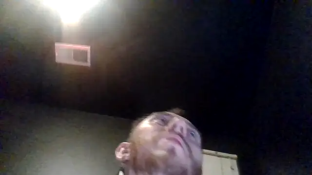 Tallhungcloudyyy online show from 3, 6, 2026