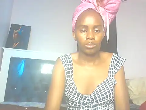 Snapshot of hot_kisser4 chatting on 17, 5, 2026 hot kisser4 online show from 17, 5, 2026