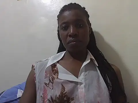 Snapshot of Eebony_Bubbly chatting on 20, 5, 2026 Eebony Bubbly online show from 20, 5, 2026
