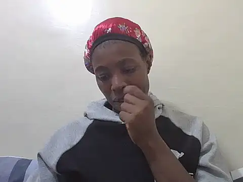 Snapshot of Eebony_Bubbly chatting on 14, 6, 2026 Eebony Bubbly online show from 14, 6, 2026