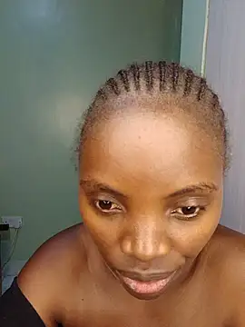 Alianamilly0 online show from 17, 5, 2026