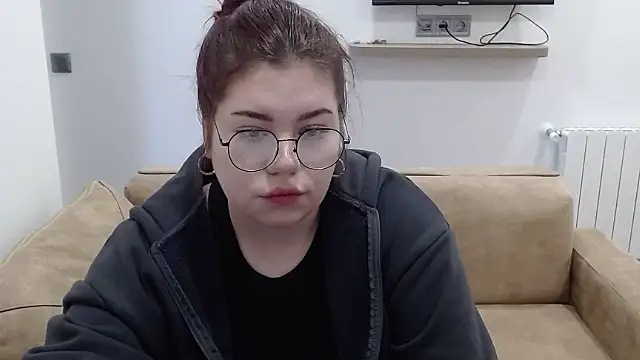 Isabel Graves online show from 20, 5, 2026