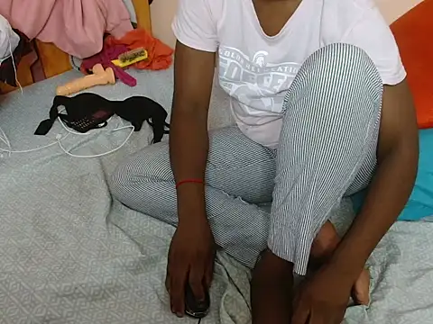 Snapshot of maya_nyla chatting on 3, 6, 2026 maya nyla online show from 3, 6, 2026