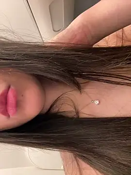 missbunnyj online show from 23, 5, 2026