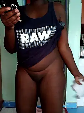 Snapshot of thickiana4 chatting on 20, 6, 2026 thickiana4 online show from 20, 6, 2026