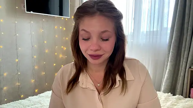 Snapshot of Lia_be_mine chatting on 6, 7, 2026 Lia be mine online show from 6, 7, 2026