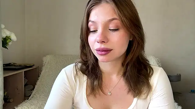 Snapshot of Lia_be_mine chatting on 2, 6, 2026 Lia be mine online show from 2, 6, 2026