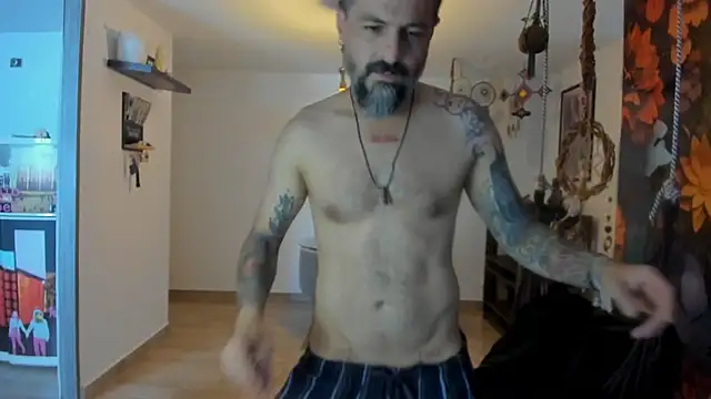 Miguel angeel  online show from 30, 5, 2026