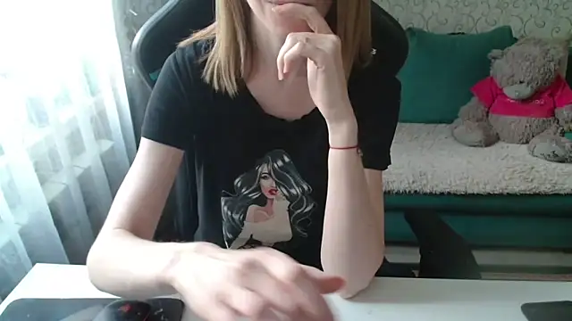 Snapshot of -Millamanka- chatting on 31, 5, 2026 -Millamanka- online show from 31, 5, 2026