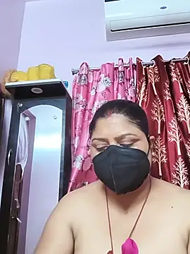 Snapshot of Curvy_Jyoti chatting on 6, 7, 2026 Curvy Jyoti online show from 6, 7, 2026