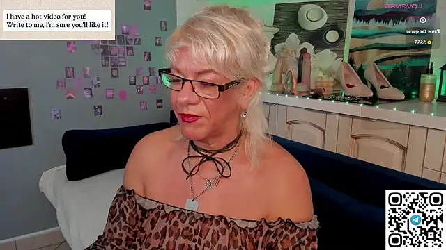 Snapshot of Anna_Coolidge chatting on 28, 6, 2026 Anna Coolidge online show from 28, 6, 2026