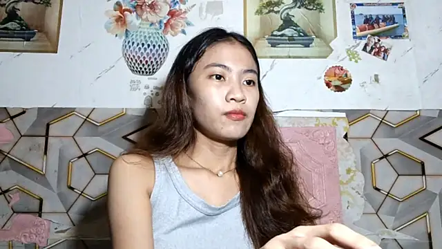 Snapshot of DeeannGunby chatting on 16, 7, 2026 DeeannGunby online show from 16, 7, 2026