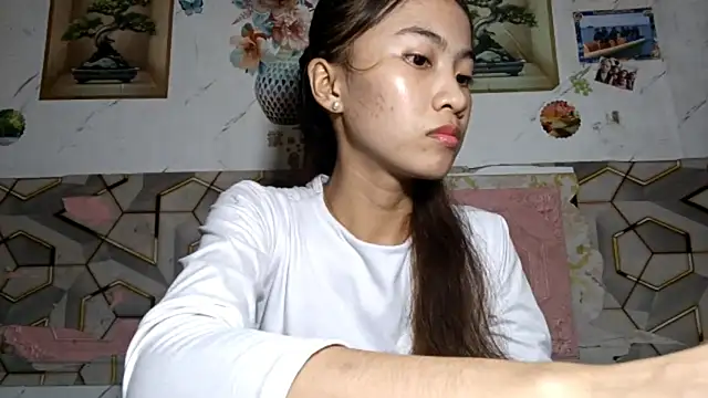 Snapshot of DeeannGunby chatting on 31, 5, 2026 DeeannGunby online show from 31, 5, 2026