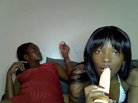Snapshot of Cute_leira chatting on 27, 6, 2026 Cute leira online show from 27, 6, 2026