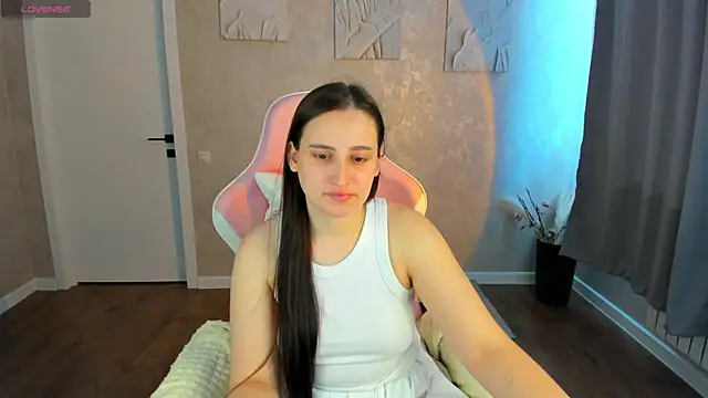 Snapshot of Elizabet_Colllins chatting on 18, 6, 2026 Elizabet Colllins online show from 18, 6, 2026