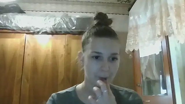 Snapshot of ToryAdaire chatting on 4, 6, 2026 ToryAdaire online show from 4, 6, 2026