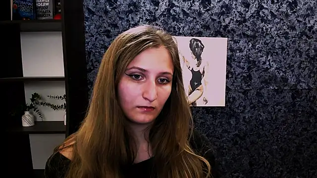 Jenny smille  online show from 27, 5, 2026