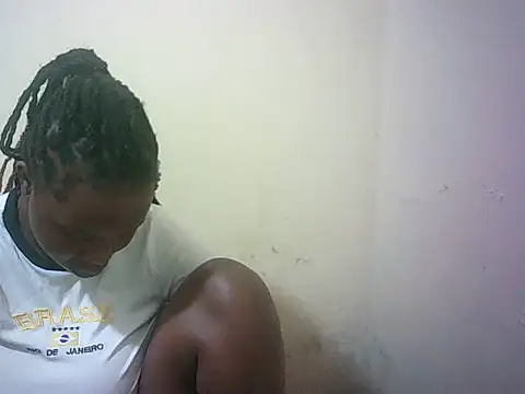 Irresistibleprincess02 online show from 23, 6, 2026