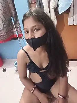 Snapshot of Naughty-Savi chatting on 17, 6, 2026 Naughty-Savi online show from 17, 6, 2026